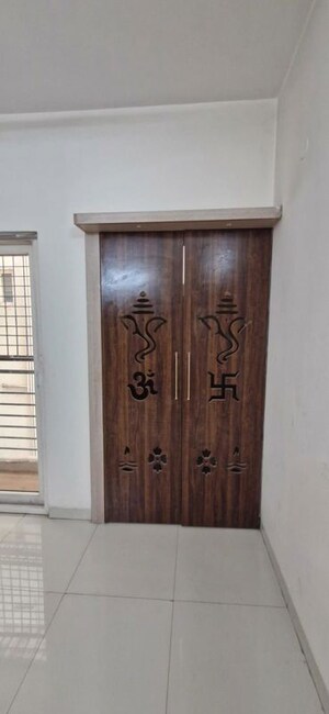 Furnished Amenities in 3 BHK Builder Floor at Kondapur – for Rent