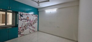 Room in 3 BHK Builder Floor at Kondapur – for Rent