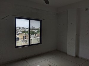Room in  Apartment at Gorwa – for Sale