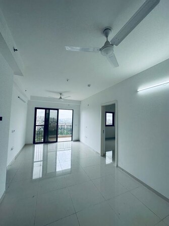2 BHK +  646 Sq.Ft. Apartment in Amanora Gold Towers