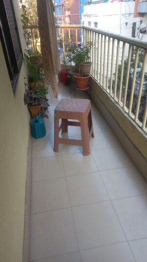 Balcony in  Pg at Vineet Khand – for Rent