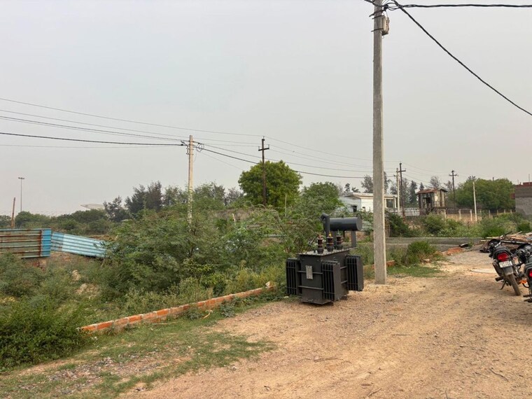 Exterior View, sector 25 yamuna expressway  100 Sq.Yd. Plot In Sector 25 Yamuna Expressway Greater Noida 10708856