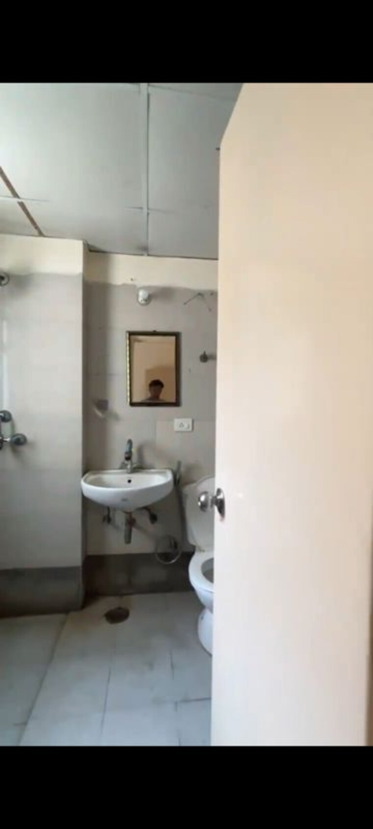 Bathroom, mcc-signature-heights 2 Bedroom 1150 Sq.Ft. Apartment In Raj Nagar Extension Ghaziabad 10708845