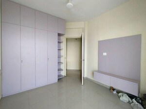 2 BHK Apartment For Rent in Smart World Orchard, Sector 61