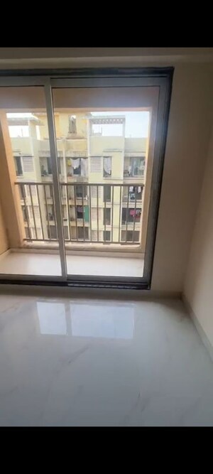 Room in 1 BHK Apartment at Ace Courtyard, Ghodbunder Road – for Rent