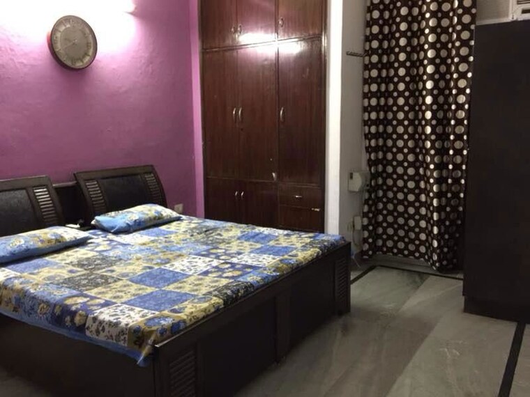 Bedroom, rwa-apartments-sector-52 2 Bedroom 1250 Sq.Ft. Builder Floor In Sector 52 Noida 10708861