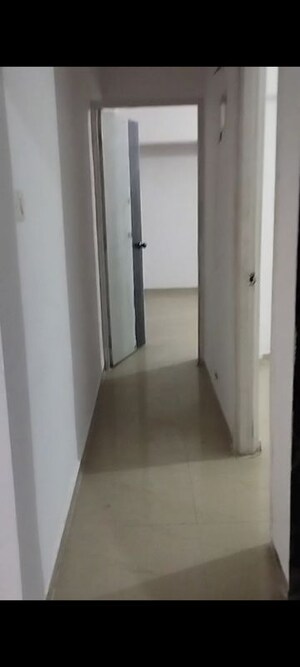 2 BHK Apartment For Rent in New Vegas Plaza, Owale