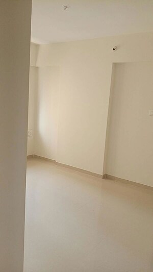 Room in 1 BHK Apartment at K M Horizon Palms, Owale – for Rent