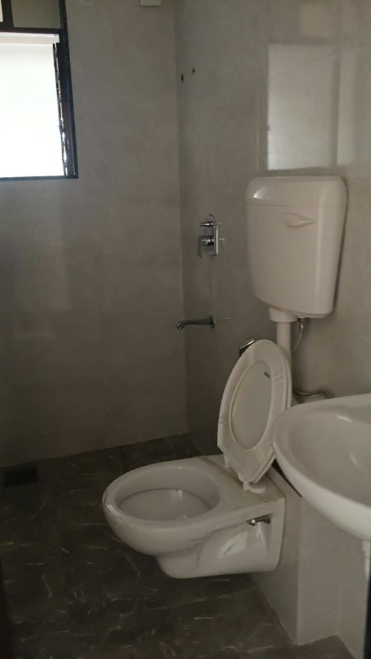 Bathroom, k-m-horizon-palms 1 Bedroom 402 Sq.Ft. Apartment In Owale Thane 10708945