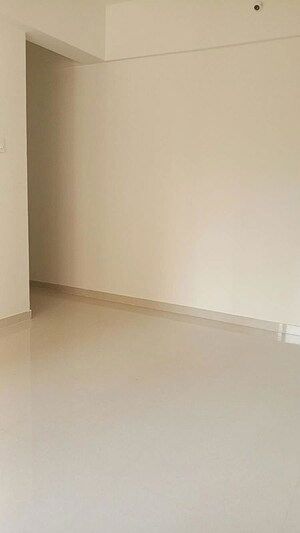 Room in 1 BHK Apartment at K M Horizon Palms, Owale – for Rent