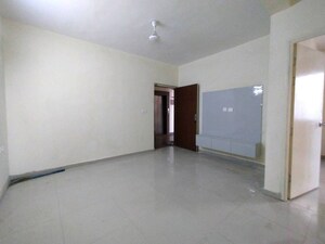 Room in 3 BHK Apartment at Tulip Yellow, Sector 69 – for Rent