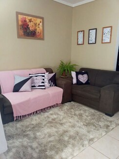 Pg For Rent in Vinay Khand 3
