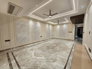 Kitchen in 4 BHK Builder Floor at DLF Imperial Residences, Dlf Phase I – for Rent