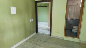 Room in  Apartment at Chiraundi – for Sale