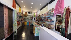  Shop – Exterior View View at White House Apartment, Begumpet - for Rent