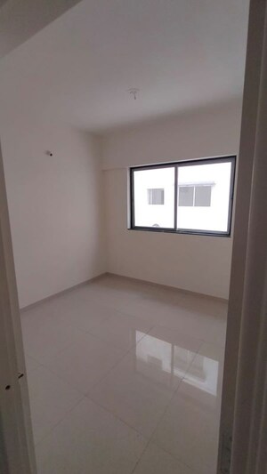 Room in 2 BHK Apartment at Kolte Patil Life Republic, Hinjewadi – for Rent
