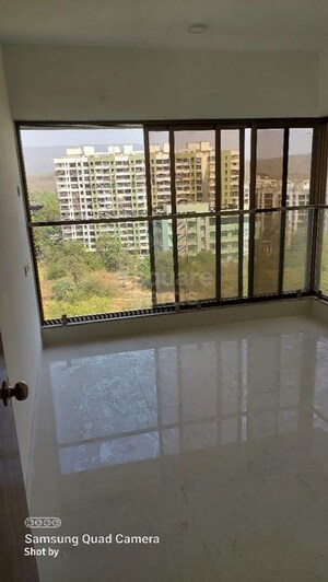 Room in 3 BHK Apartment at Skylark Apartments, Ghansoli Sector 15 – for Rent