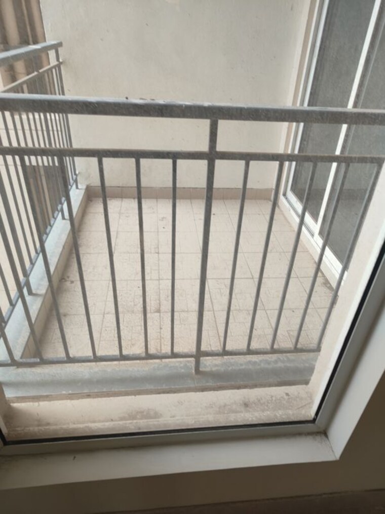 Balcony, bestech-park-view-altura 3.5 Bedroom 2150 Sq.Ft. Apartment In Sector 79 Gurgaon 10709069