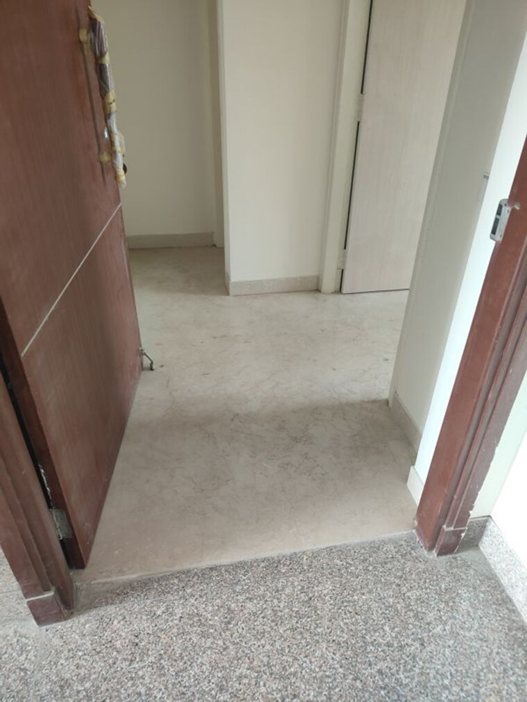 Balcony, bestech-park-view-altura 3.5 Bedroom 2150 Sq.Ft. Apartment In Sector 79 Gurgaon 10709069