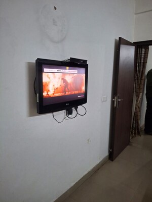 Furnished Amenities in 1 BHK Apartment at NK Savitry Enclave, Vip Road – for Rent