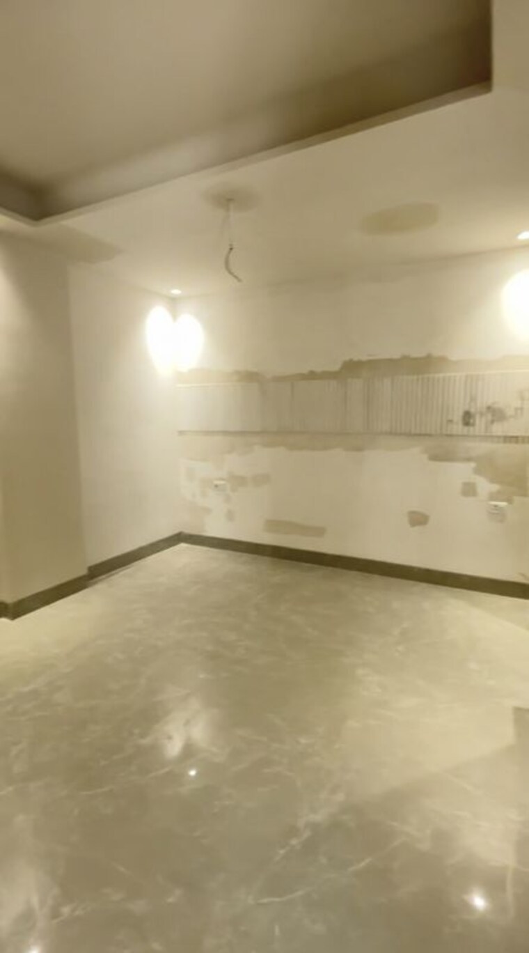 Room, jaunapur 3 Bedroom 160 Sq.Yd. Builder Floor In Jaunapur Delhi 10707646