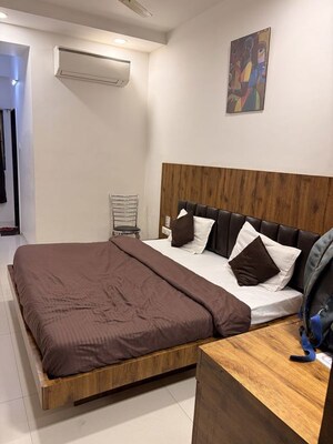 Bedroom in  Pg at Vineet Khand – for Rent