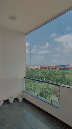 Balcony in  Pg at Vineet Khand – for Rent