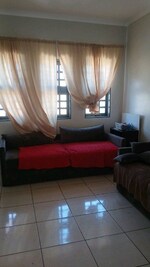 1400 Sq.Ft. Pg in Vineet Khand