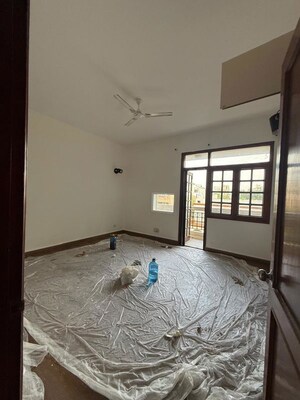 3 BHK Builder Floor For Rent in New Friends Colony