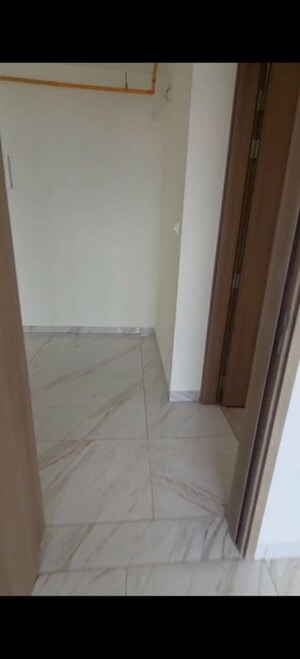Room in 3 BHK Apartment at Raymond The Invictus By GS, Pokhran Road No One – for Rent