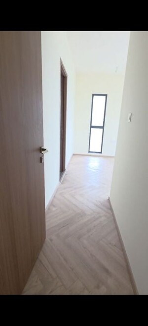 Room in 3 BHK Apartment at Raymond The Invictus By GS, Pokhran Road No One – for Rent