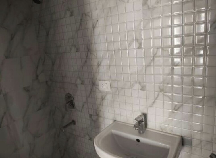 Bathroom, earthcon-casa-grande 1 RK 440 Sq.Ft. Apartment In Chi V Greater Noida Greater Noida 10709214