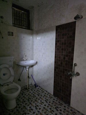 Bathroom in 1 BHK Apartment at Ganpati Villas Radhey Shyam Park, Gt Road – for Sale