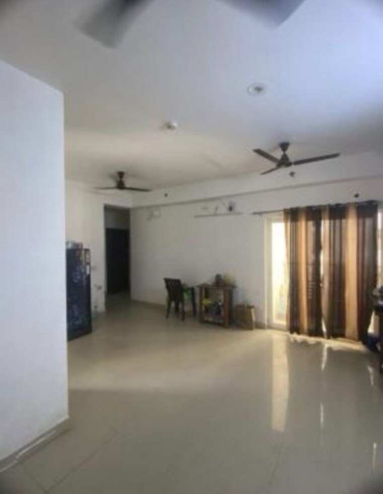 Living Room, nimbus-express-park-view-ii 3 Bedroom 1567 Sq.Ft. Apartment In Chi V Greater Noida Greater Noida 10709227