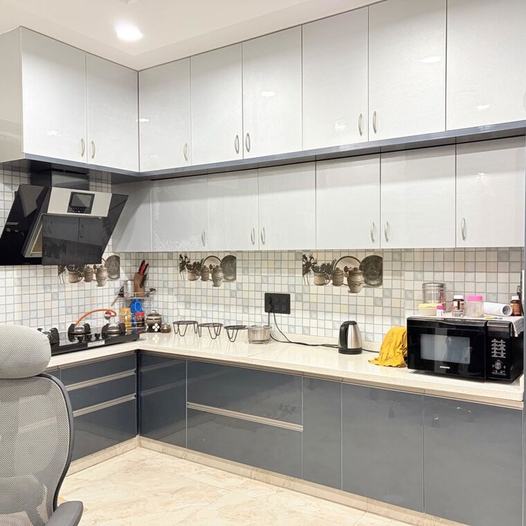 Kitchen, sai-residency-jp-nagar 3 Bedroom 3000 Sq.Ft. Penthouse In Jp Nagar Phase 8 Bangalore 10709230