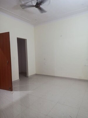 Room in 3 BHK Independent House at Khargapur – for Rent