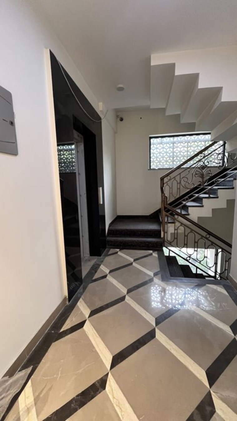 undefined, greater kailash i 4 Bedroom 500 Sq.Yd. Builder Floor In Greater Kailash I Delhi 10709265