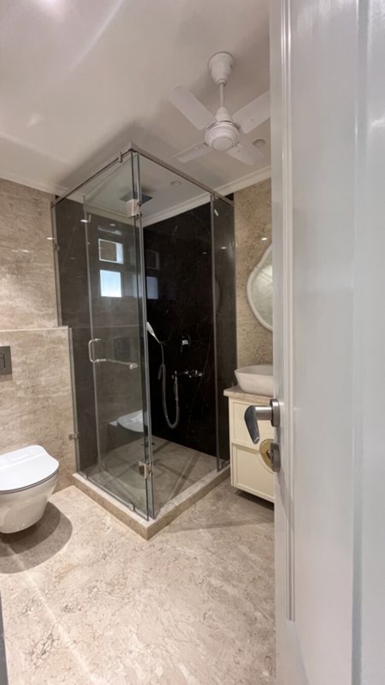 Bathroom, greater kailash i 4 Bedroom 500 Sq.Yd. Builder Floor In Greater Kailash I Delhi 10709266