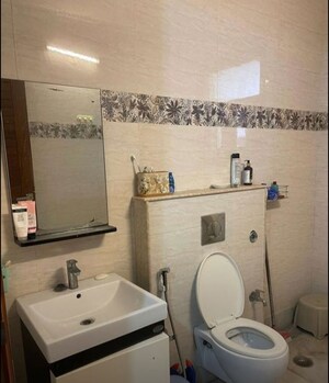 Bathroom in 2 BHK Builder Floor at Sector 22 – for Rent