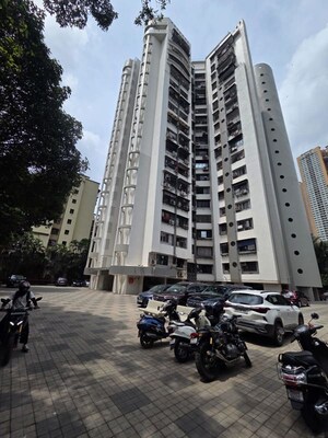 3 BHK Apartment For Rent in Goregaon East