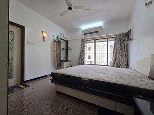 Bedroom in 3 BHK Apartment at Goregaon East – for Rent