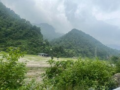 Plot For Sale in Lansdowne