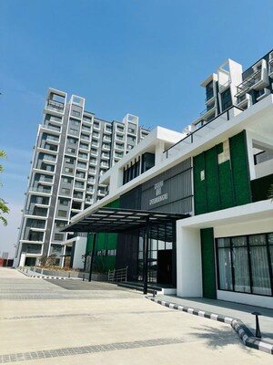 2.5 BHK Apartment For Sale in One OAK Natura, Sushant Golf City