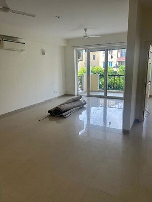 3.5 BHK Apartment For Sale in Unitech Uniworld Gardens, Sector 47