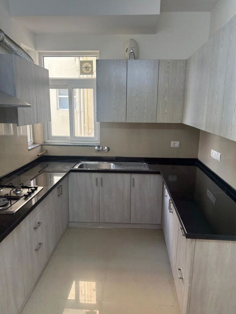 Kitchen, unitech-uniworld-gardens 3.5 Bedroom 2086 Sq.Ft. Apartment In Sector 47 Gurgaon 10709291