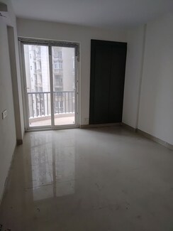 2.5 BHK +Apartment For Rent in Sector 107