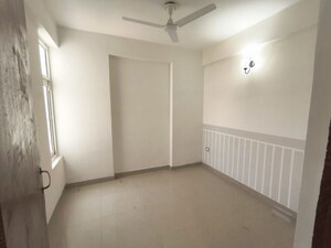 Room in 3 BHK Apartment at ROF Amaltas, Sector 92 – for Sale