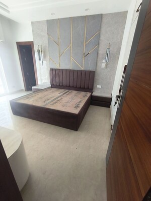 Bedroom in 3 BHK Apartment at Central Park Flower Valley Aqua Front Towers, Sohna Sector 33 – for Rent