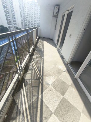Balcony in 3 BHK Apartment at Central Park Flower Valley Aqua Front Towers, Sohna Sector 33 – for Rent