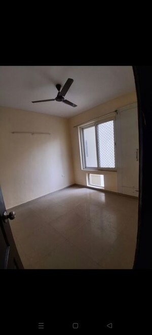 Room in 3 BHK Apartment at Aditya Urban Casa, Sector 78 – for Rent